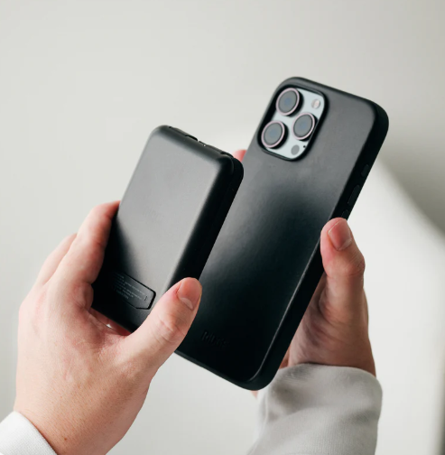 Magnetic Power Bank - Matte Black
